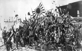 Japanese marines land near Shanghai, 1937