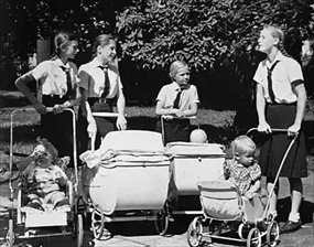 League of German Girls: Baby strollers in park
