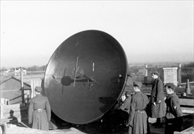 Wuerzburg radar apparatus installed in occupied France, September 23,1943