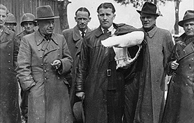 Wernher von Braun and captured German rocket scientists