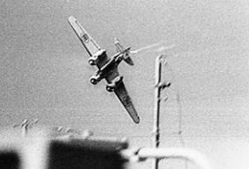 A SM 79 Sparrowhawk attacks a Malta-bound convoy