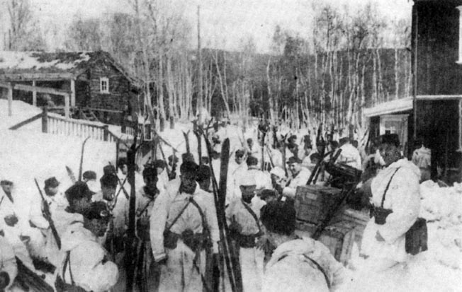 Operation Weseruebung: Norwegian troops advance on German invaders