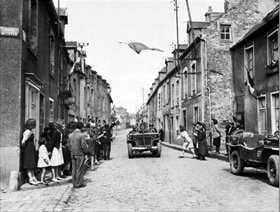 Battle of Carentan: Residents welcome liberators