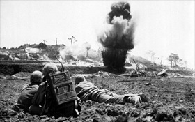 Battle of Okinawa: Cave demolition, Okinawa, May 1945