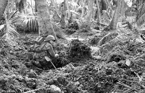 Battle of Makin: Taking cover in shell hole