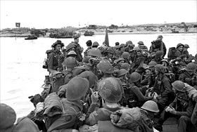 Operation Overlord: Royal Canadian Navy commandos, Juno Beach, June 6, 1944